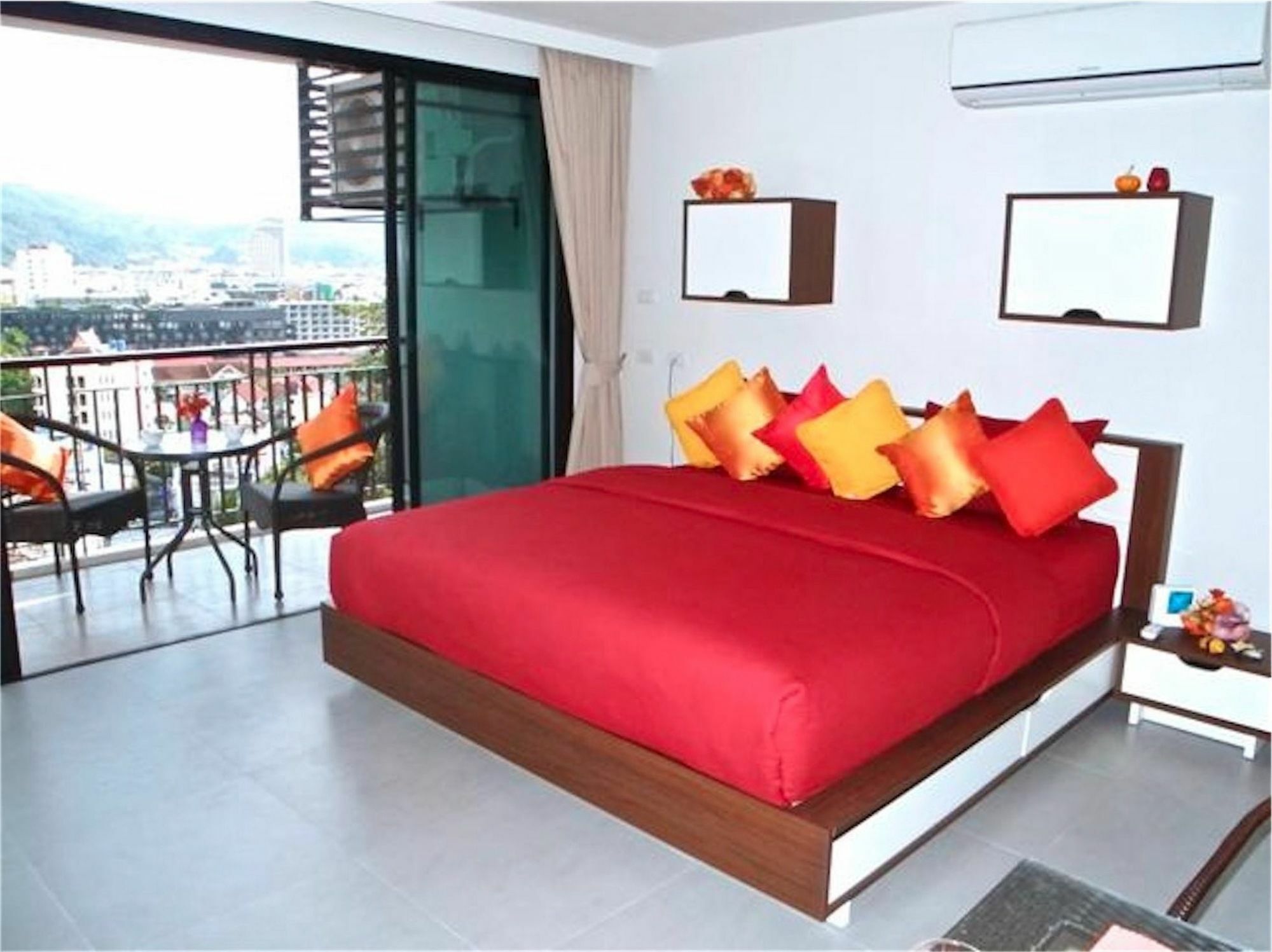 Bliss Patong 2 Bedrooms Apartment エクステリア 写真