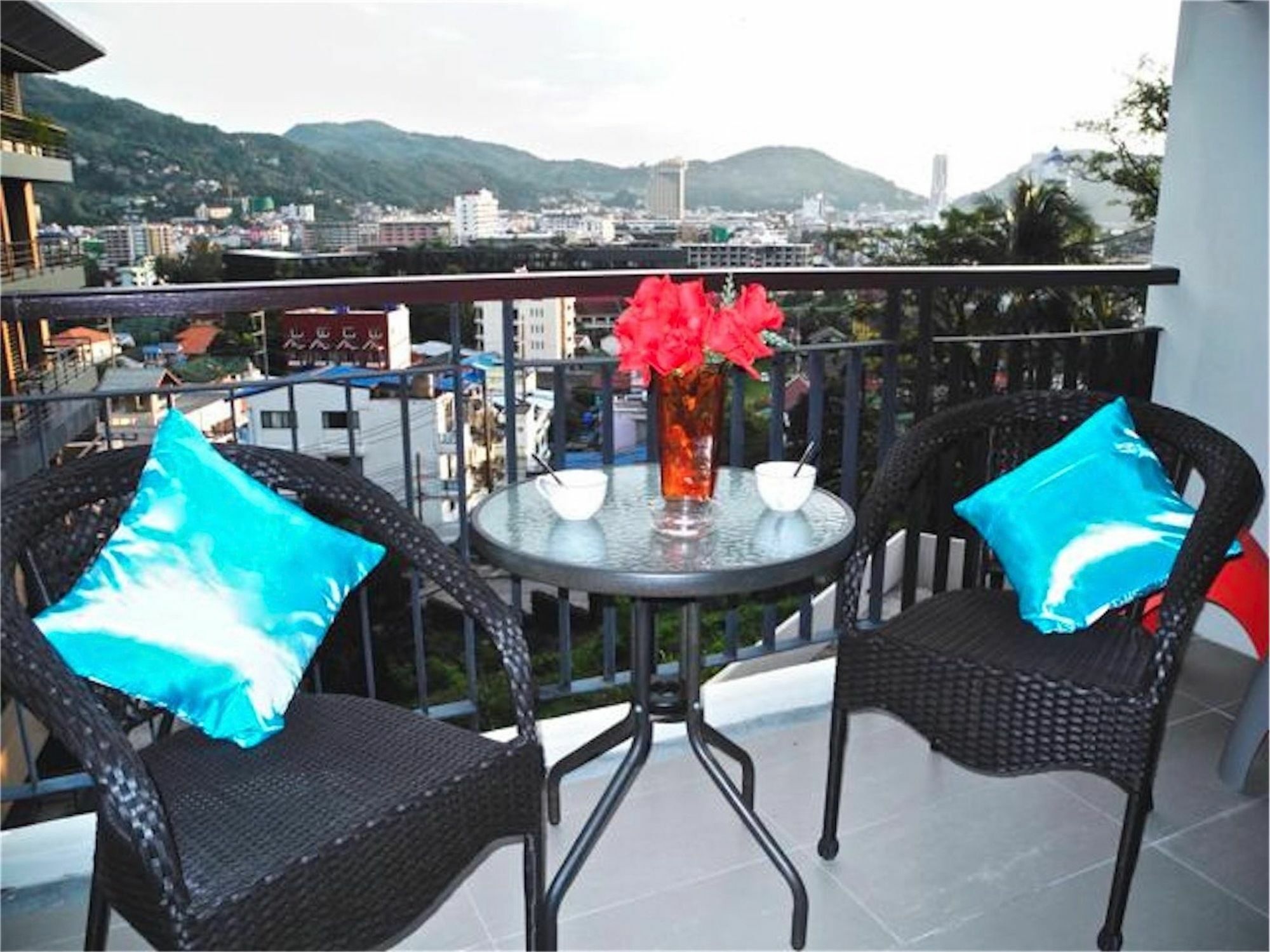 Bliss Patong 2 Bedrooms Apartment エクステリア 写真